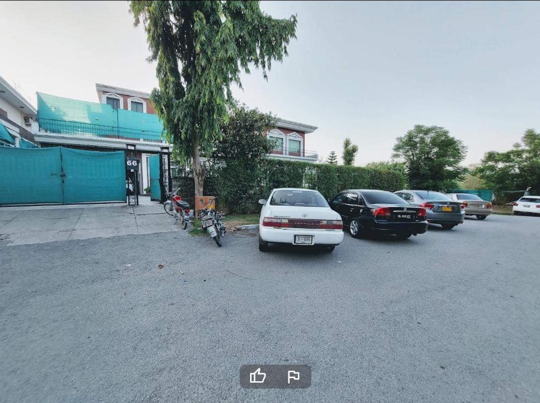 Mulberry Guest House F-10 อิสลามาบัด ภายนอก รูปภาพ